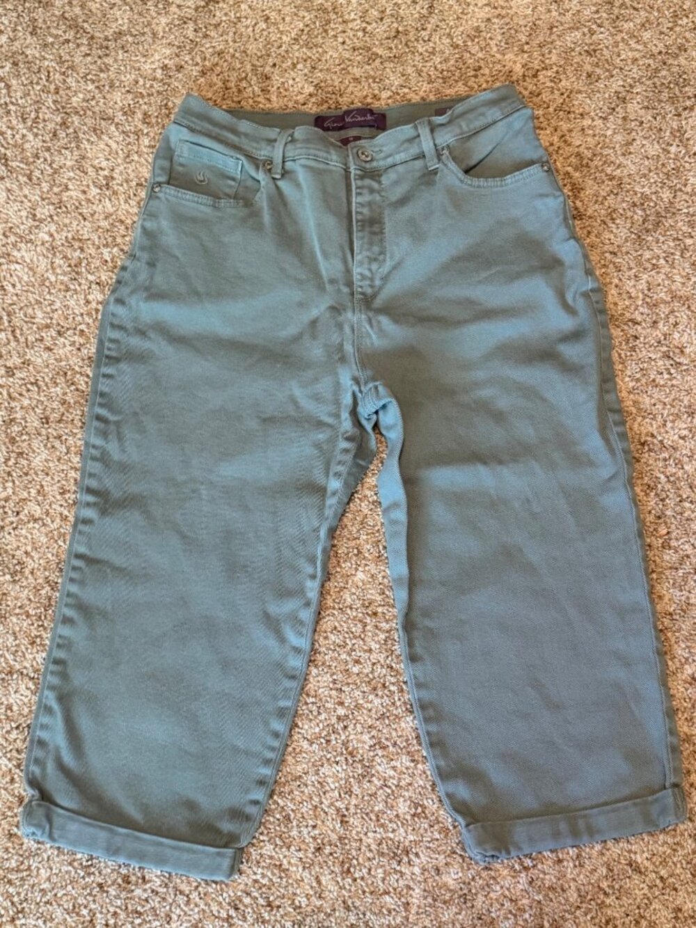 Gloria Vanderbilt Amanda Capri Pants Womens Size 10 Sage Green Cotton Blend